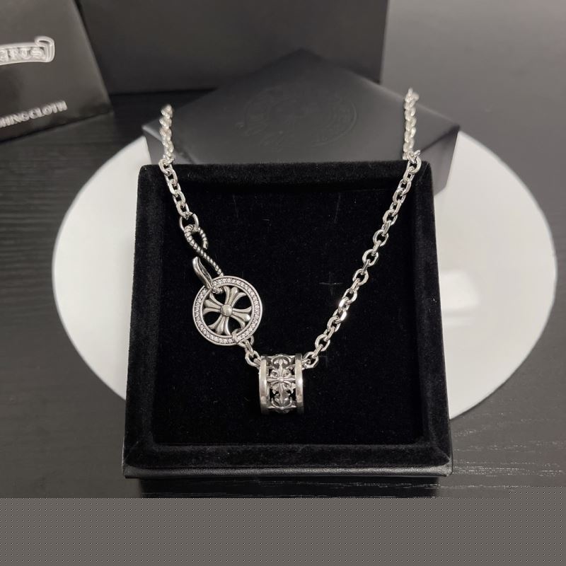 Ch**me He**ts necklaces